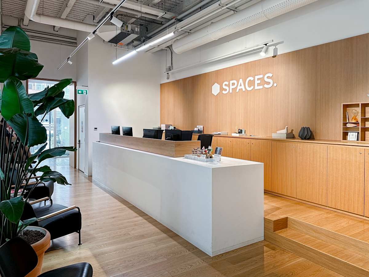 Spaces (IWG) Via Filippo Turati 30 Milan