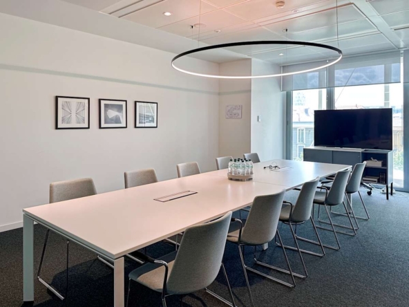 Regus (IWG) Via Gaetano de Castillia Milan
