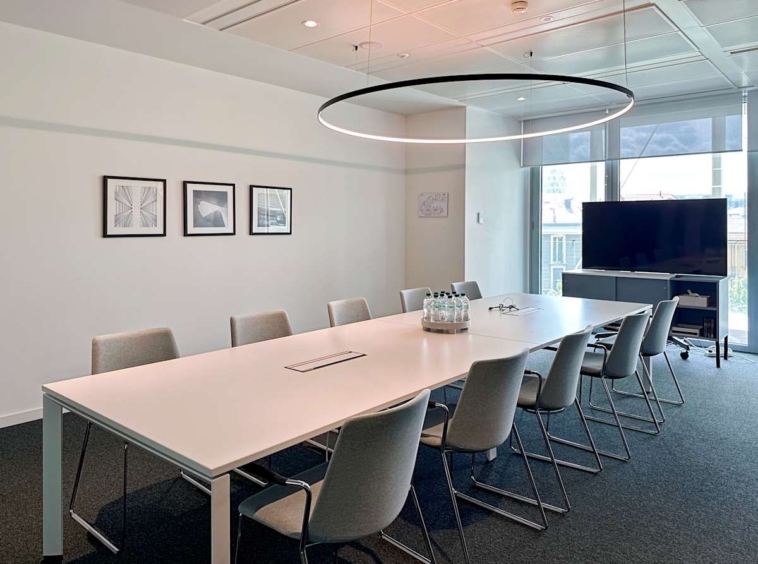 Regus (IWG) Via Gaetano de Castillia Milan