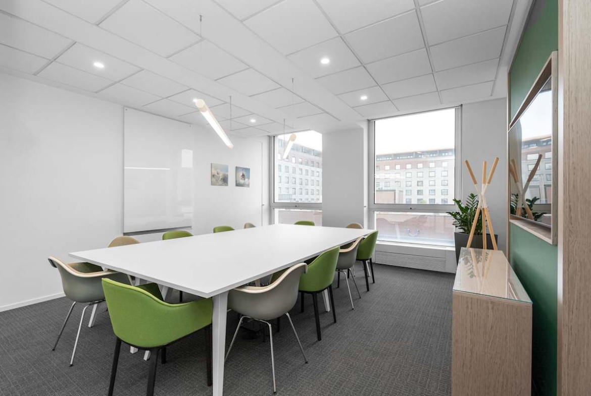 Regus (IWG) Via Giorgio Washington 70 Milan