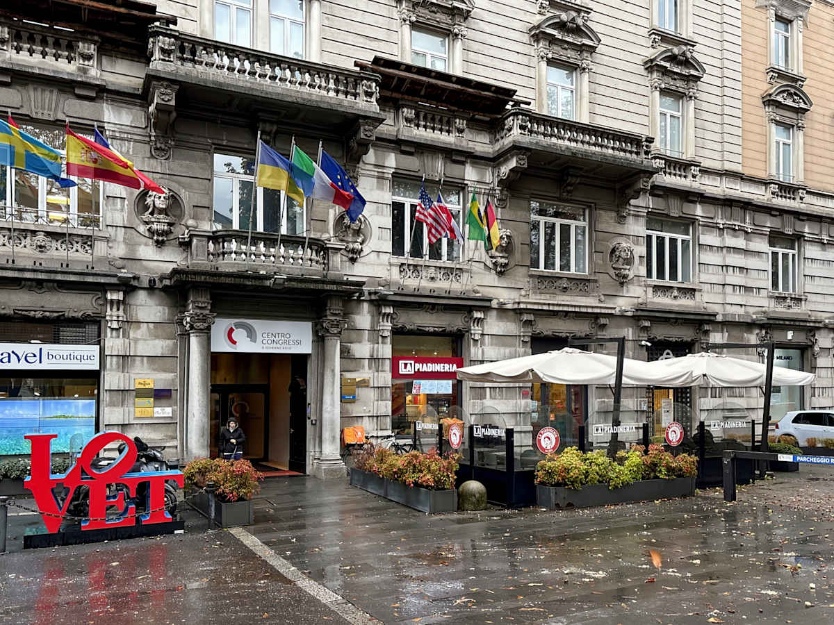 Via Giovanni XXIII 106 Bergamo Regus (IWG) Via Giovanni XXIII 106 Bergamo