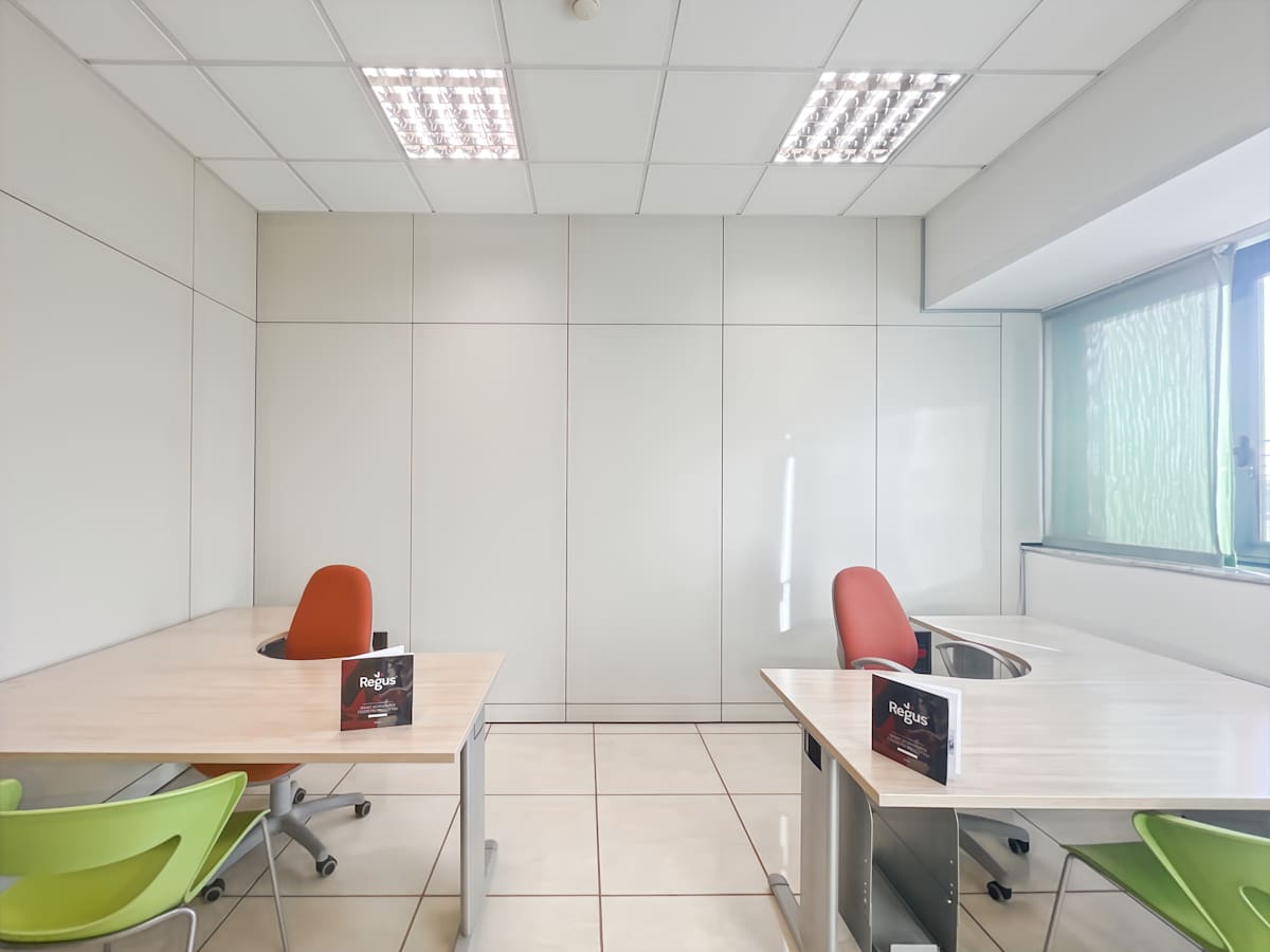 Regus (IWG) Via Giulio Pastore n.24 Salerno