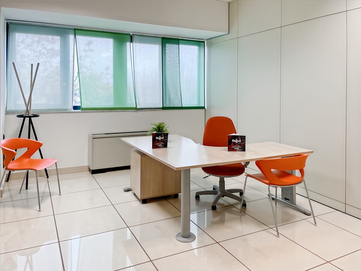 Regus (IWG) Via Giulio Pastore n.24 Salerno