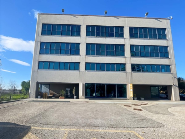 Regus (IWG) Via Giulio Pastore n.24 Salerno