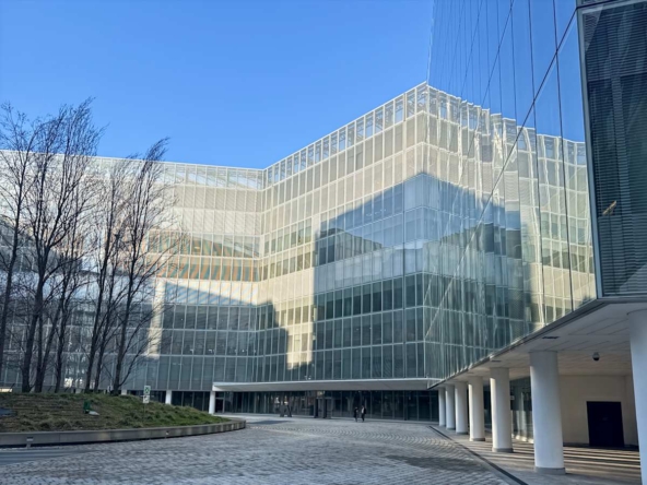 Spaces (IWG) Via Lorenteggio 240 Milan