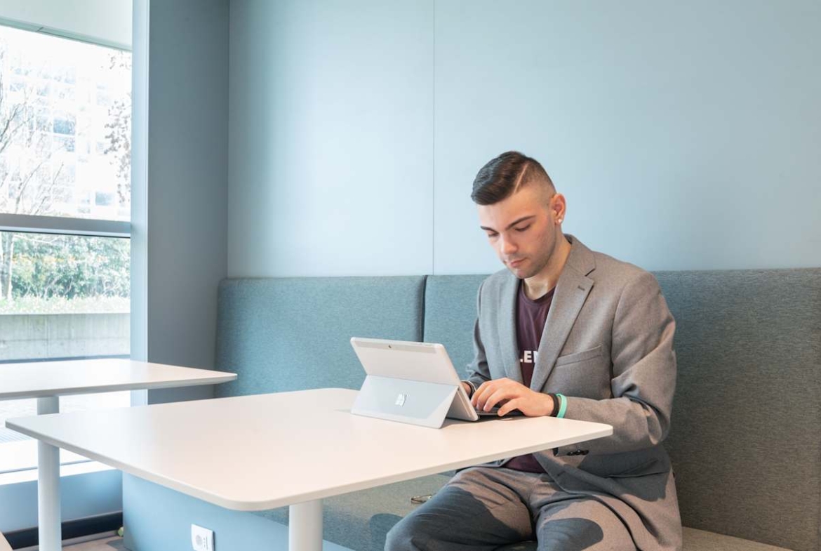 Regus (IWG) Via Milano 10 San Donato