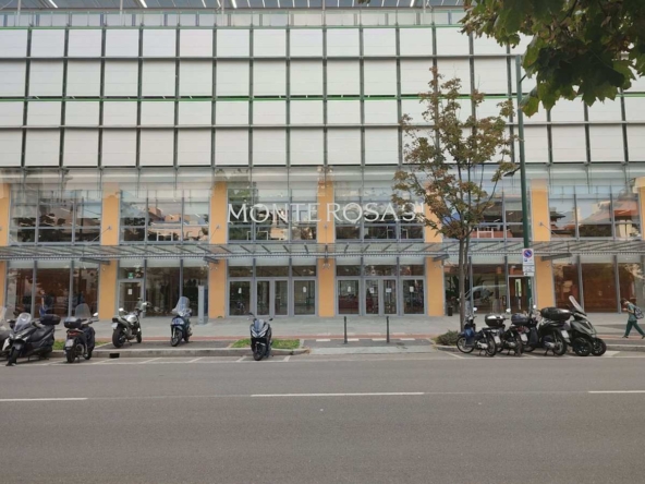 Regus (IWG) Via Monte Rosa 91 Milan