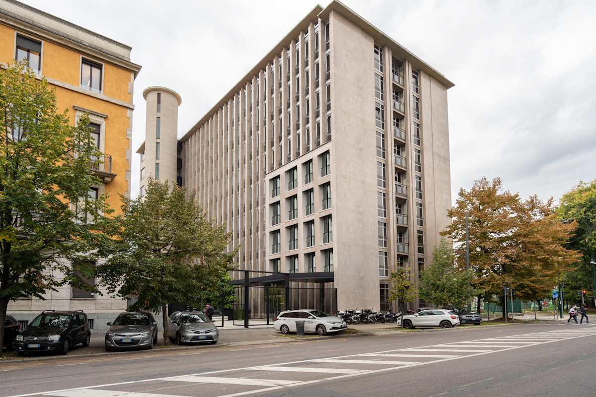 Via Paleocapa 7 Milan Regus (IWG) Via Paleocapa 7 Milan