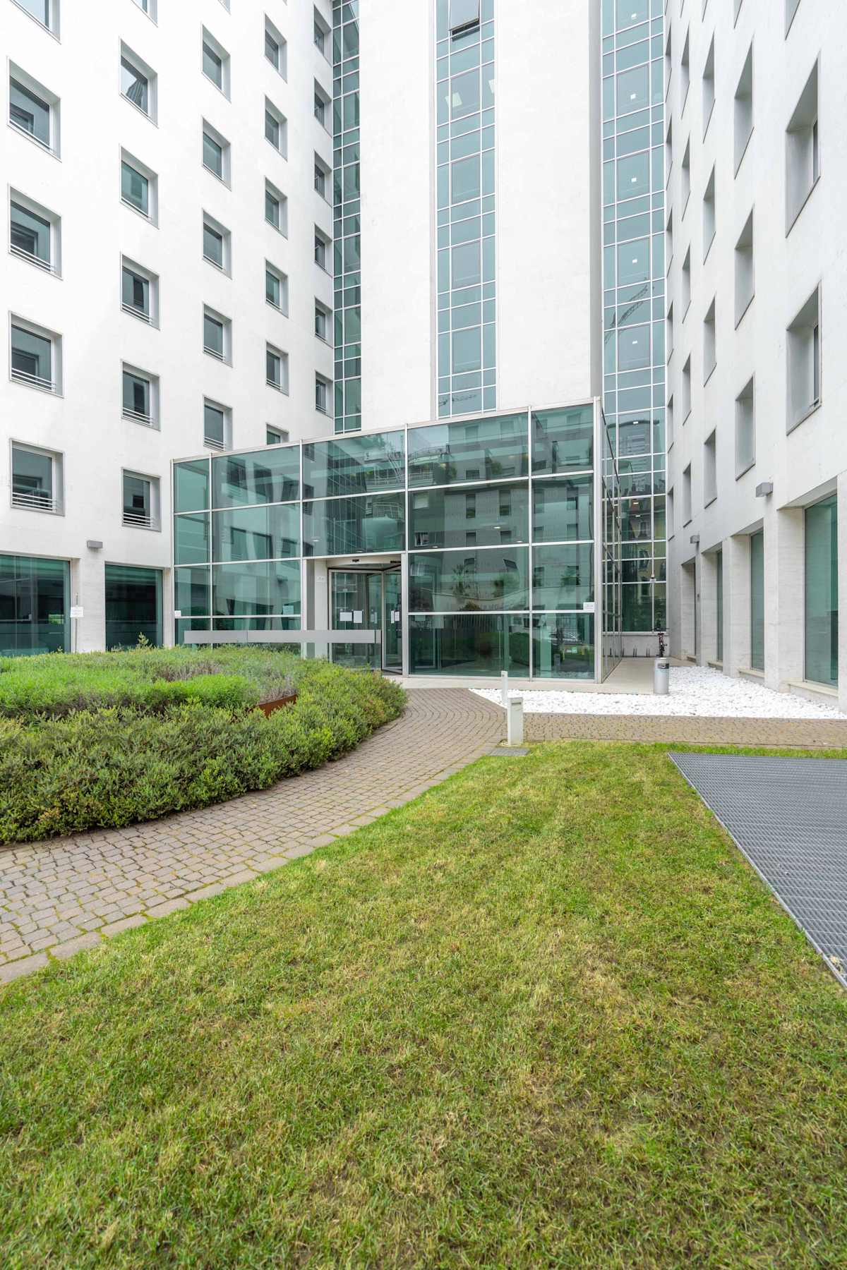 Via Roberto Lepetit 8 Milan Regus (IWG) Via Roberto Lepetit 8 Milan