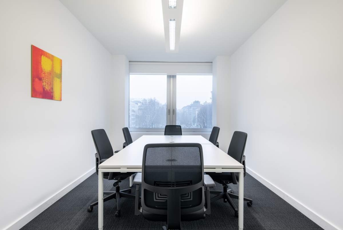 Regus (IWG) Via Tiziano 32 Milan