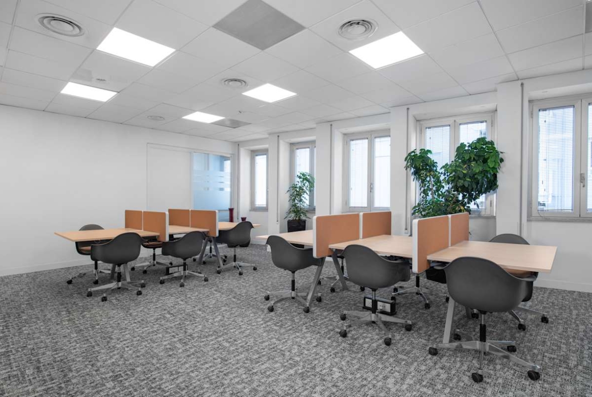 Regus (IWG) Via Vincenzo Bellini 22 Rome