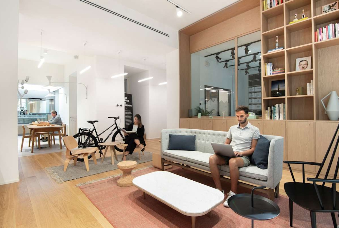 Spaces (IWG) Via Vittorio Veneto 54b Rome