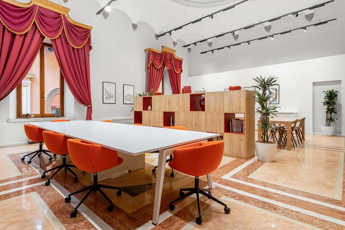 Regus (IWG) Via del Monte 1 Bologna