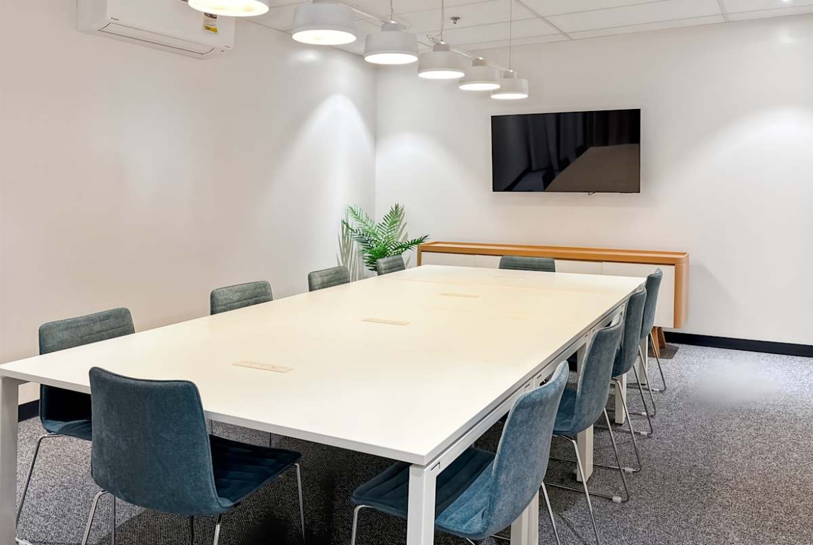 Regus (IWG) Victoria de Makati Makati City