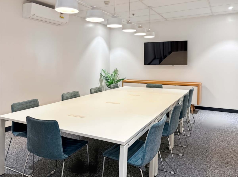 Regus (IWG) Victoria de Makati Makati City