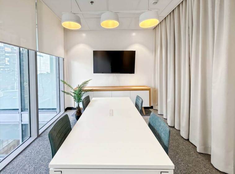 Regus (IWG) Victoria de Makati Makati City