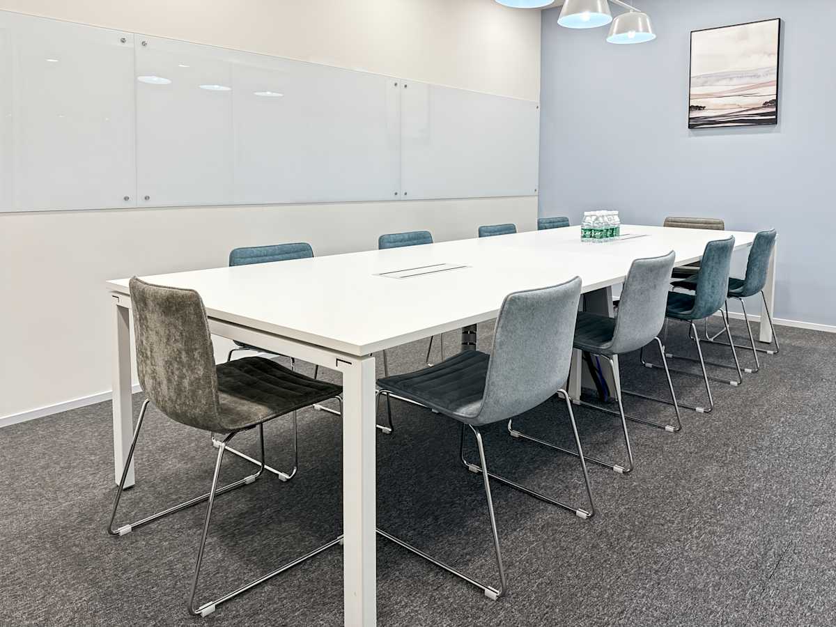 Regus (IWG) Vision Hill Tianjin