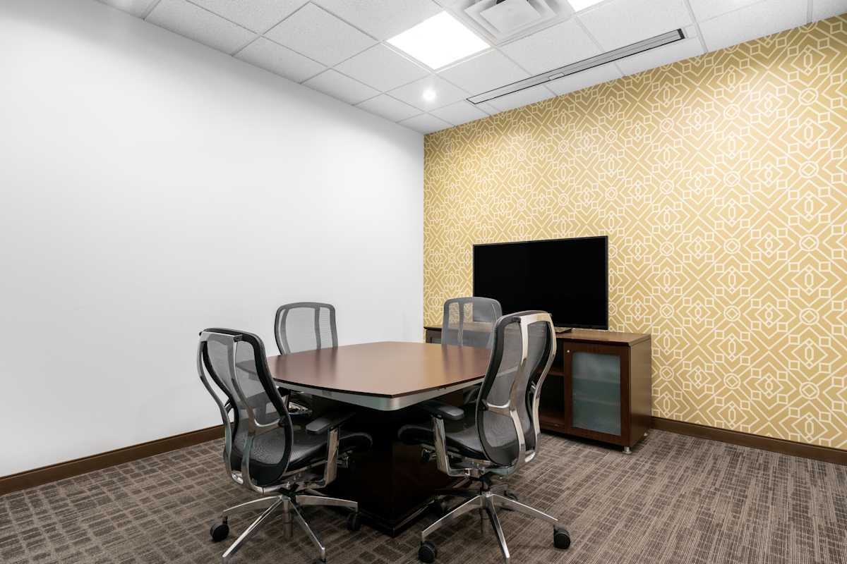 Regus (IWG) Vista Point North Lewisville