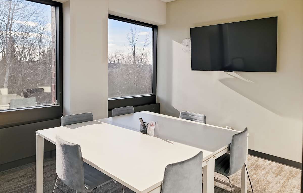 Regus (IWG) W57 N14280 Doerr Way Cedarburg