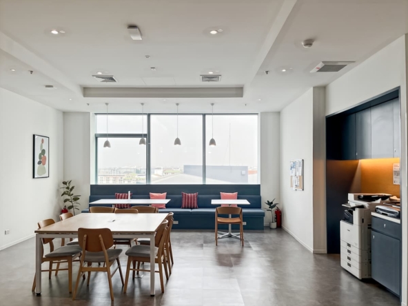 Regus (IWG) WHA Tower Samutprakarn