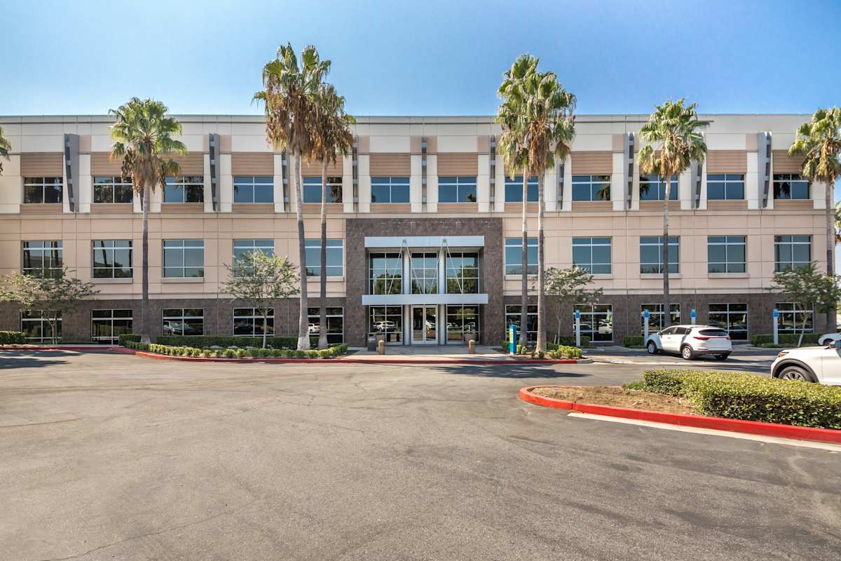 Waterside Center City of Ontario Regus (IWG) Waterside Center City of Ontario