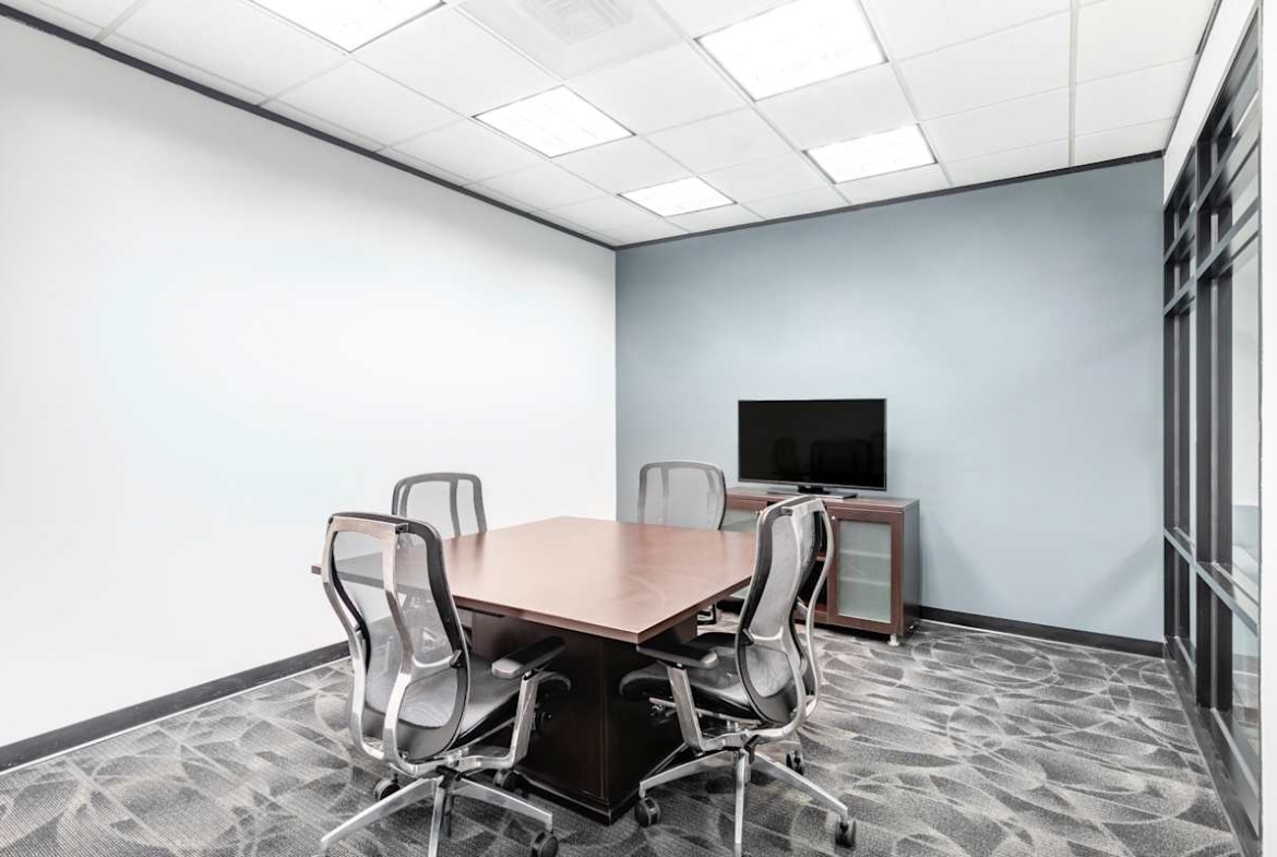 Regus (IWG) Wells Fargo Building Houston