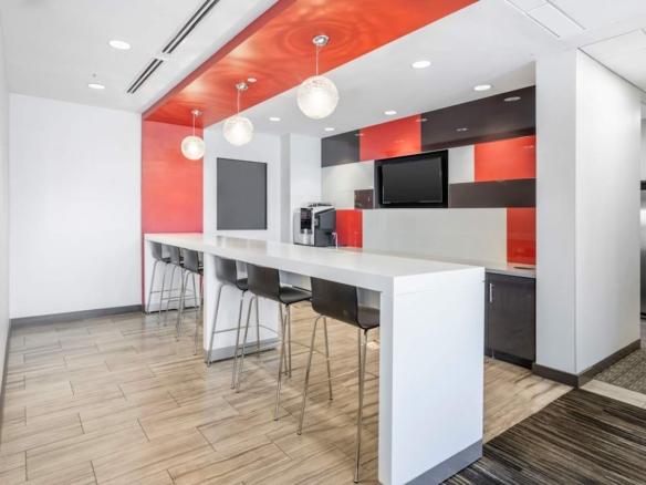 Wells Fargo Plaza Regus IWG