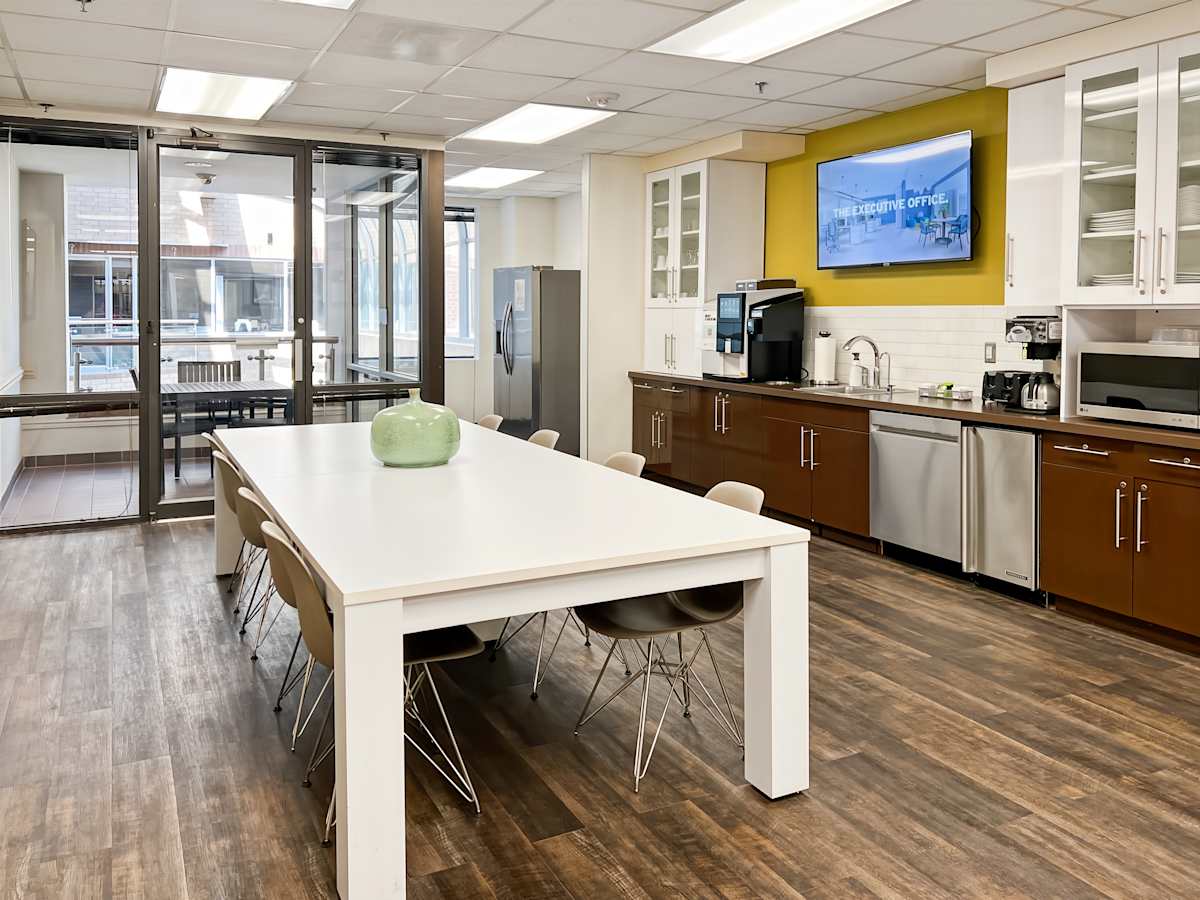 Regus (IWG) West Road Corporate Center Towson