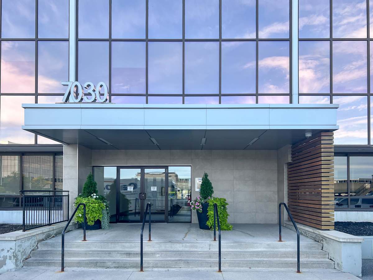 Regus (IWG) Woodbine Steeles Corporate Centre Markham