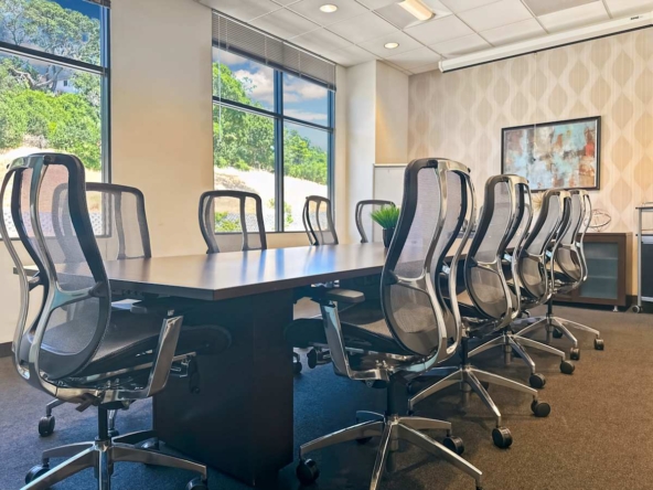 Regus (IWG) Woodside Office Center Novato