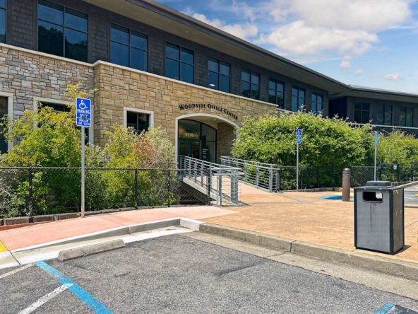 Regus (IWG) Woodside Office Center Novato