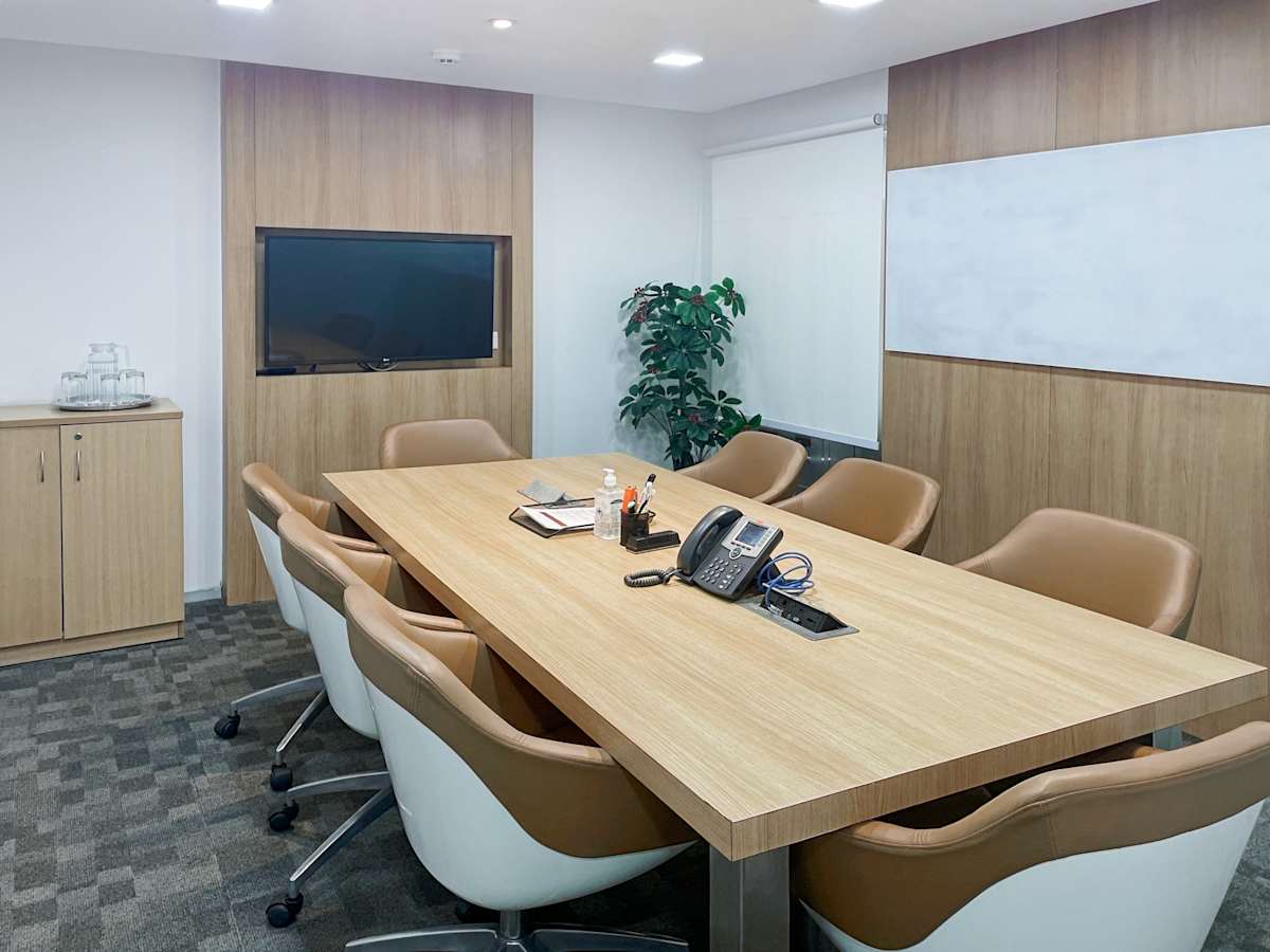 Regus (IWG) World Trade Tower Noida