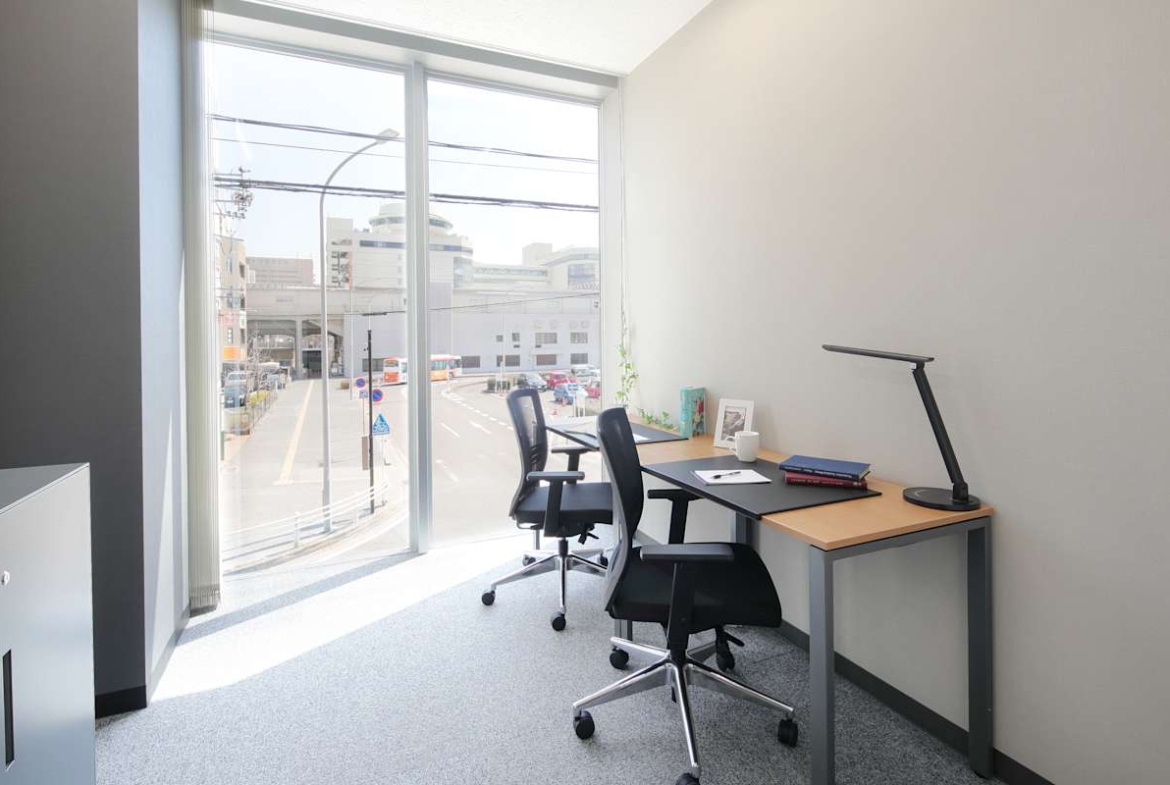 Open Office (IWG) Yamato Building 2F Toyota