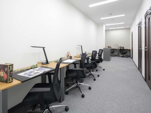 Open Office (IWG) Yamato Building 2F Toyota