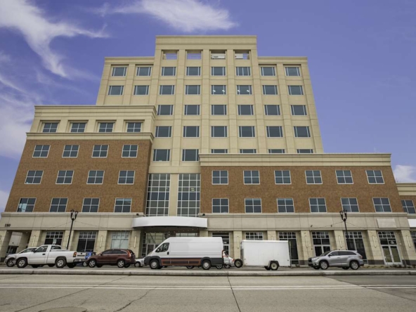 Regus (IWG) Zions Bank Financial Center Provo