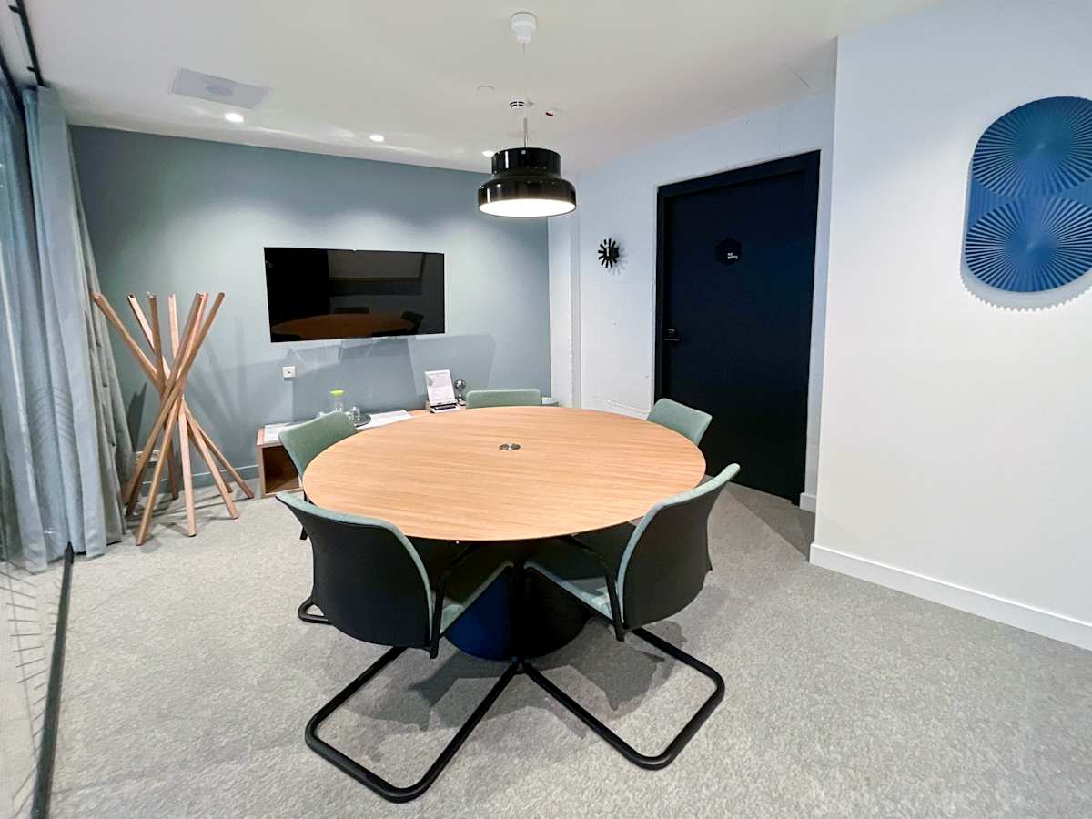 Zunda Towers Riga Spaces (IWG) Zunda Towers Riga