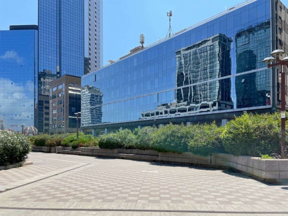 Regus (IWG) via Porzio Napoli